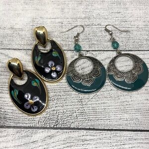 Bundle lot 2 retro/vintage enamel earrings statement dressy boho dangle drop.